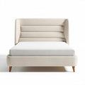 Cama estofada em tecido bege dimensões 200 x 160 x 100cm